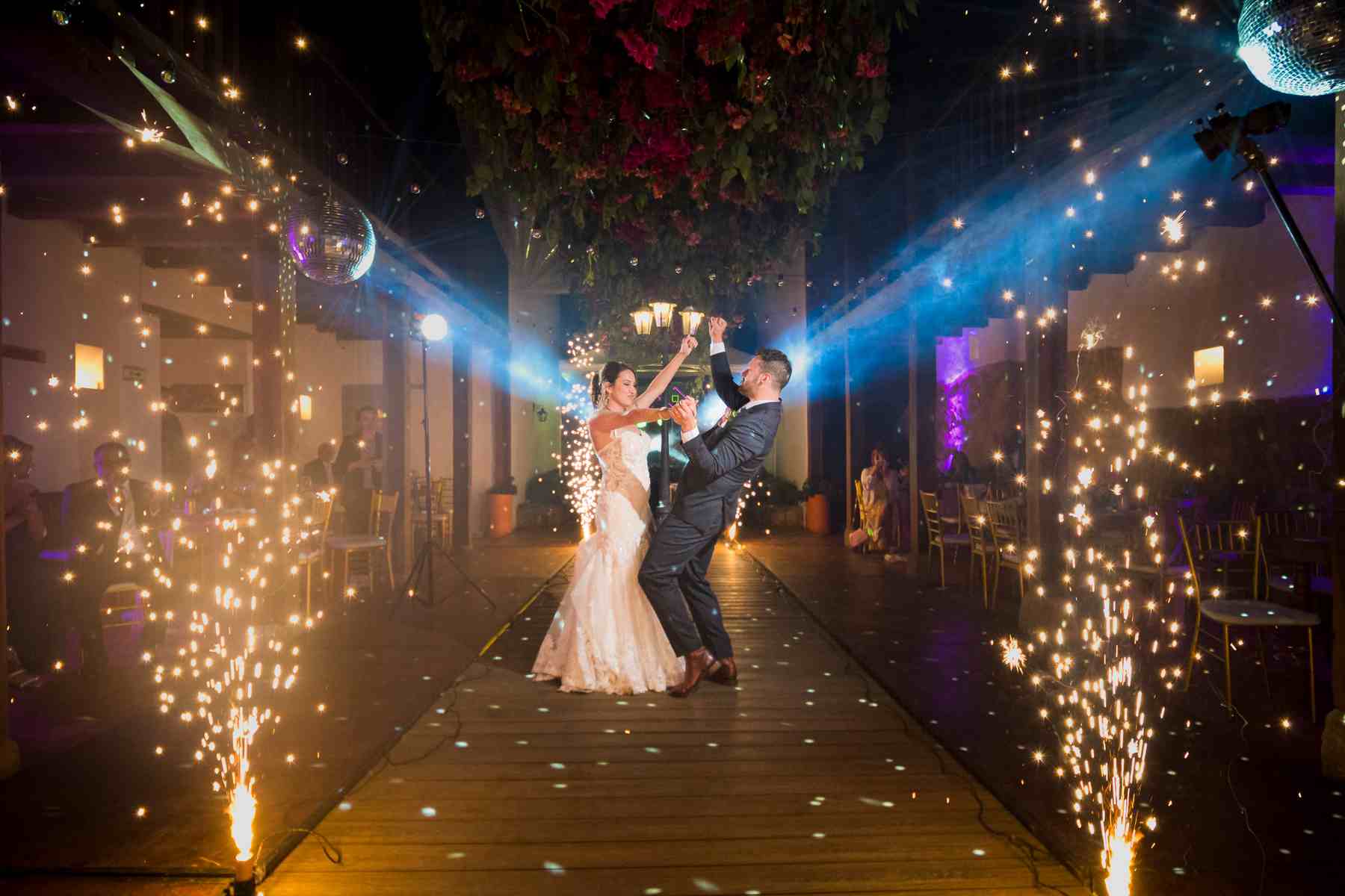 Celebración de una boda al aire libre